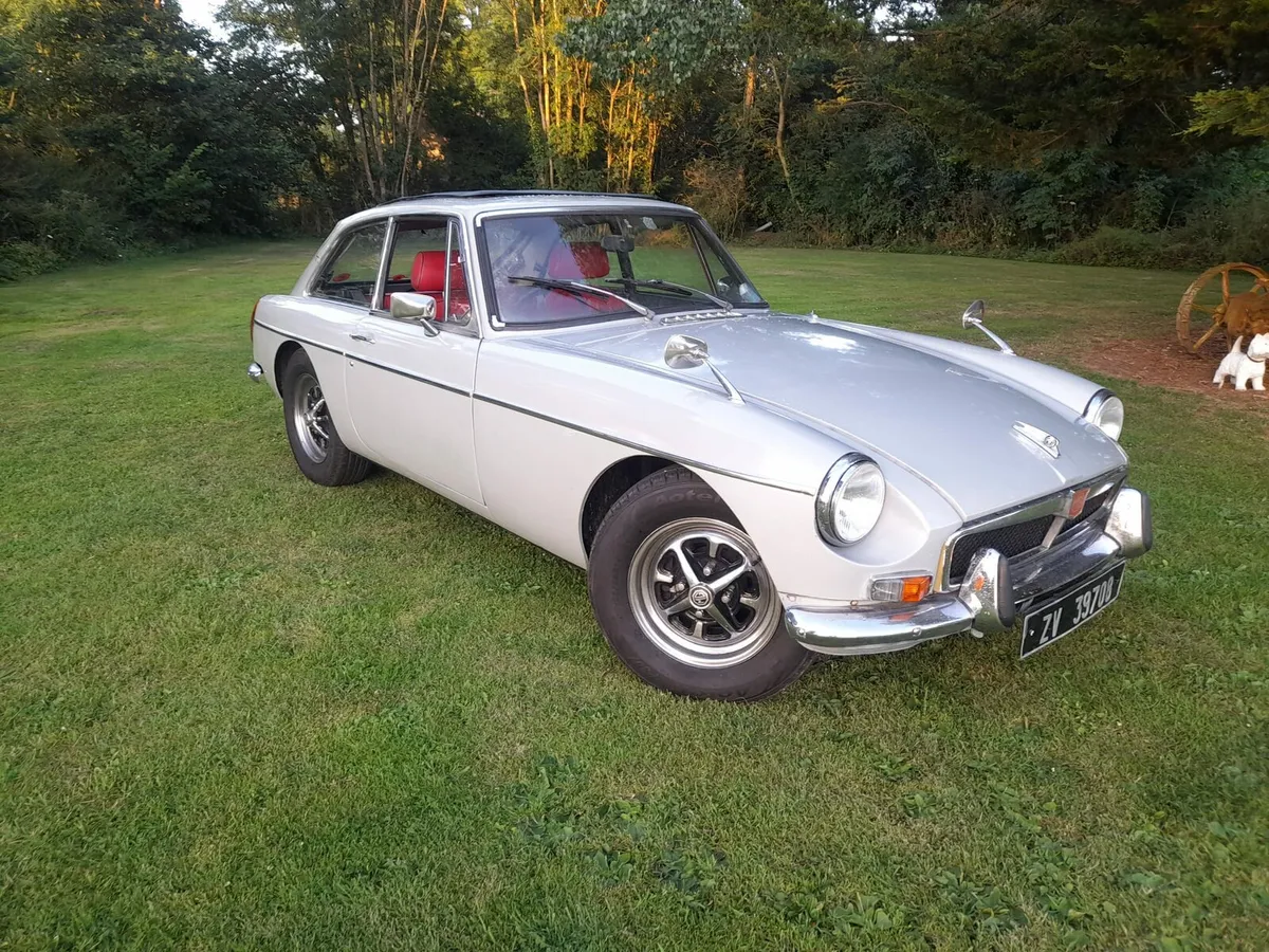 1974 MGB GT - Image 1