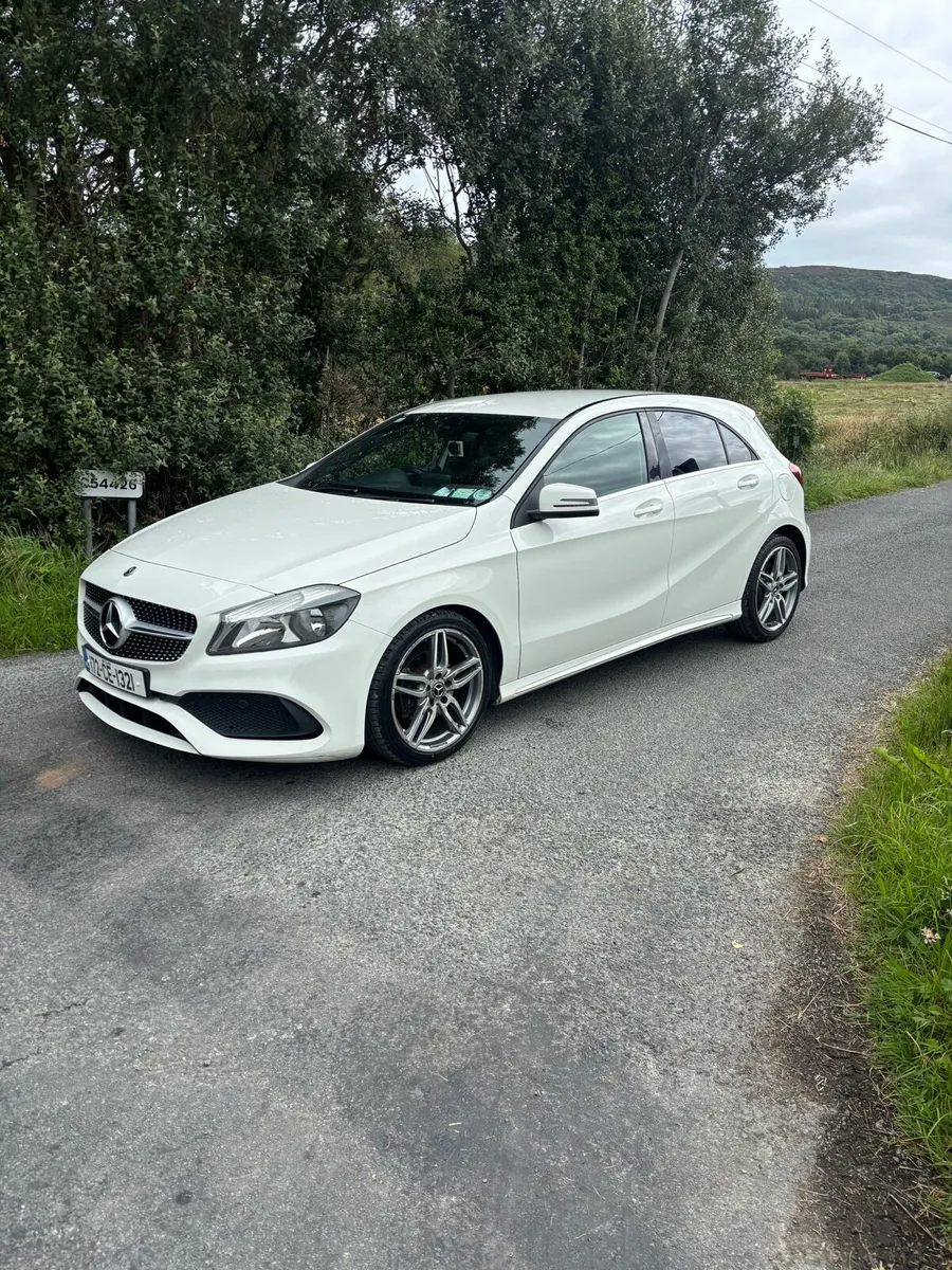 Mercedes A-class Amg line 200D - Image 1