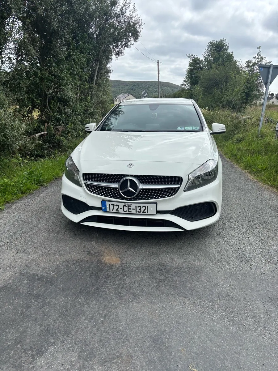 Mercedes A-class Amg line 200D - Image 3