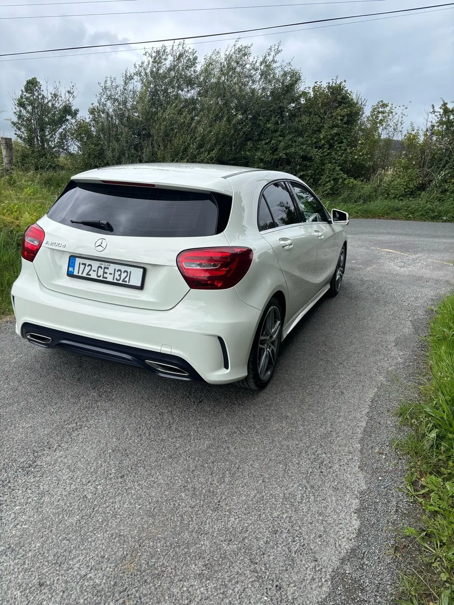 Mercedes A-class Amg line 200D - Image 4