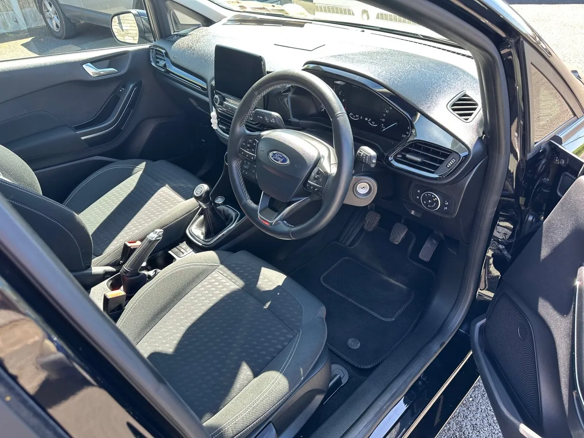 Ford Fiesta 2019 Titanium and add-on trim 23,679km - Image 3