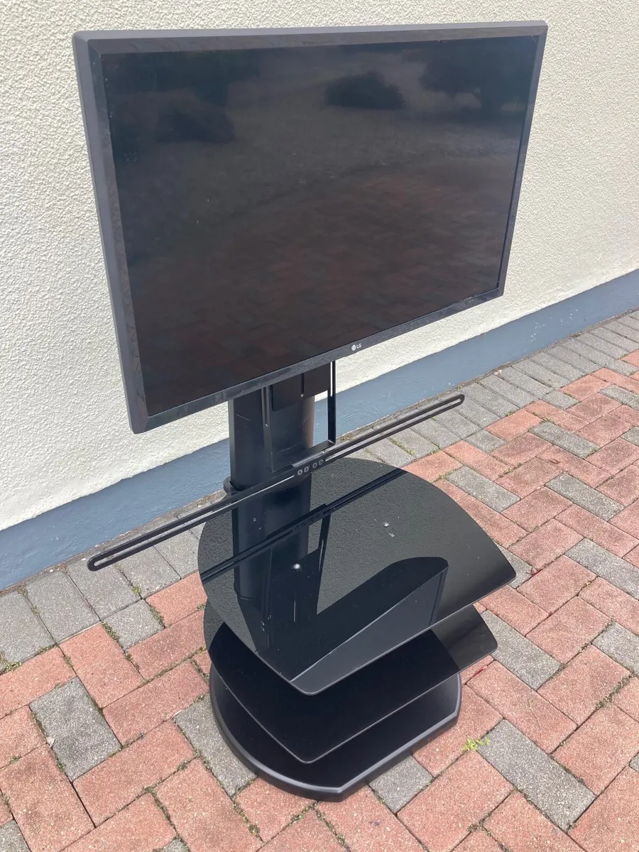 Tv stand with tv
