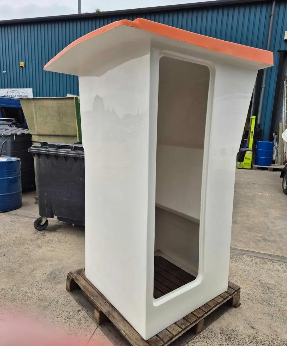 Wheelhouse 3'x3' - Image 3