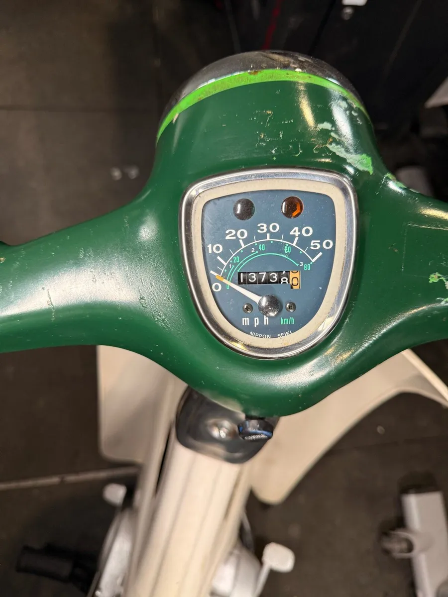 Honda C50 Original Green! - Image 2
