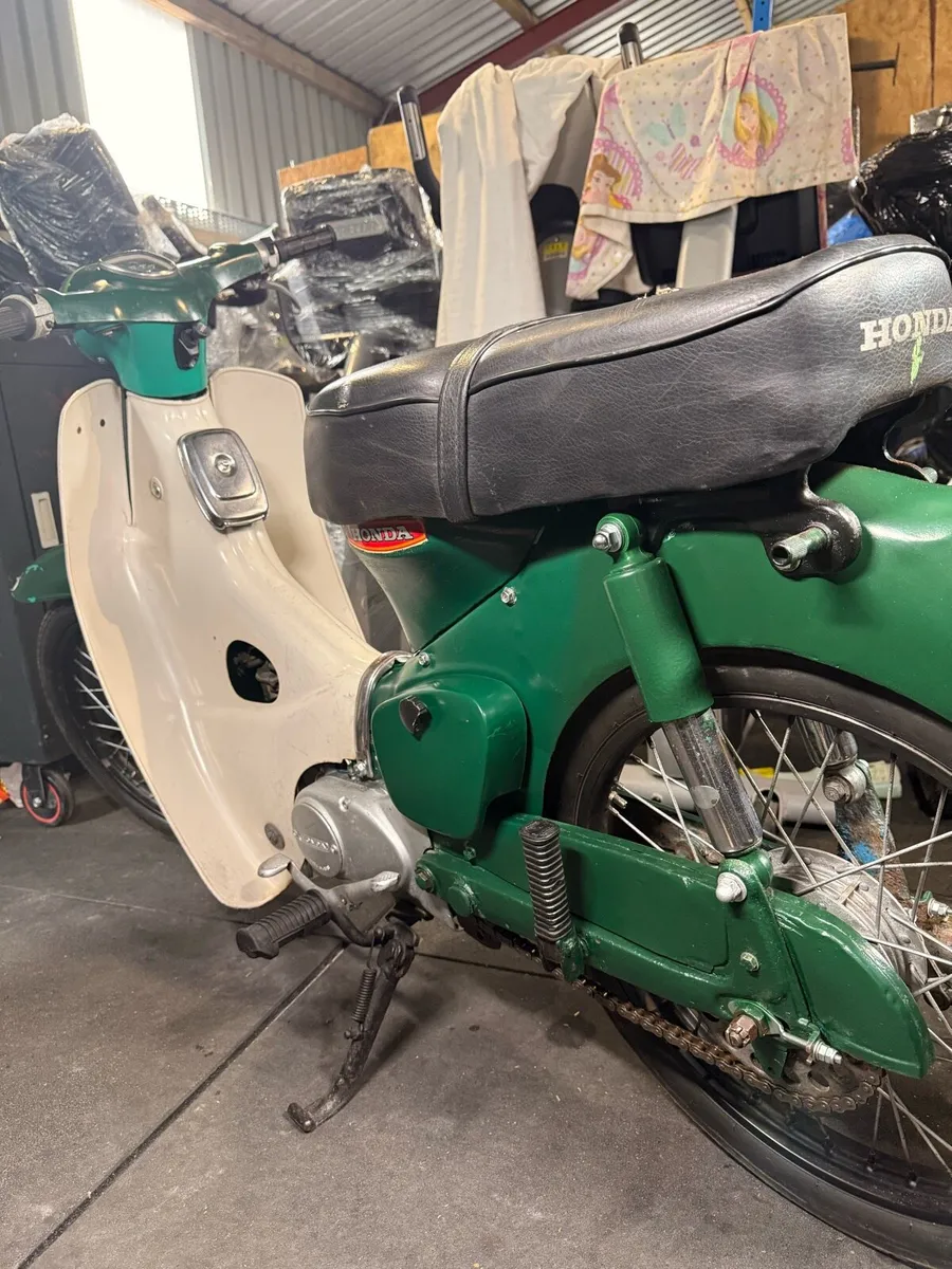 Honda C50 Original Green! - Image 4