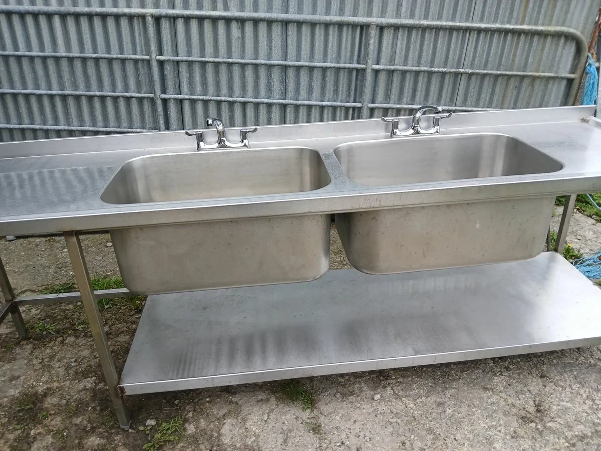 Stainless steel cabbinet /deep doublecsink...5× - Image 4