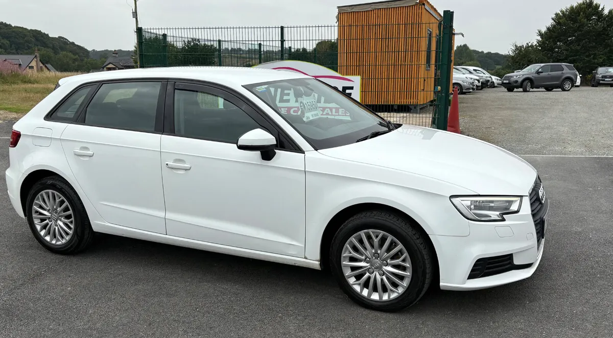 Audi A3 2017 1.O Auto - Image 4