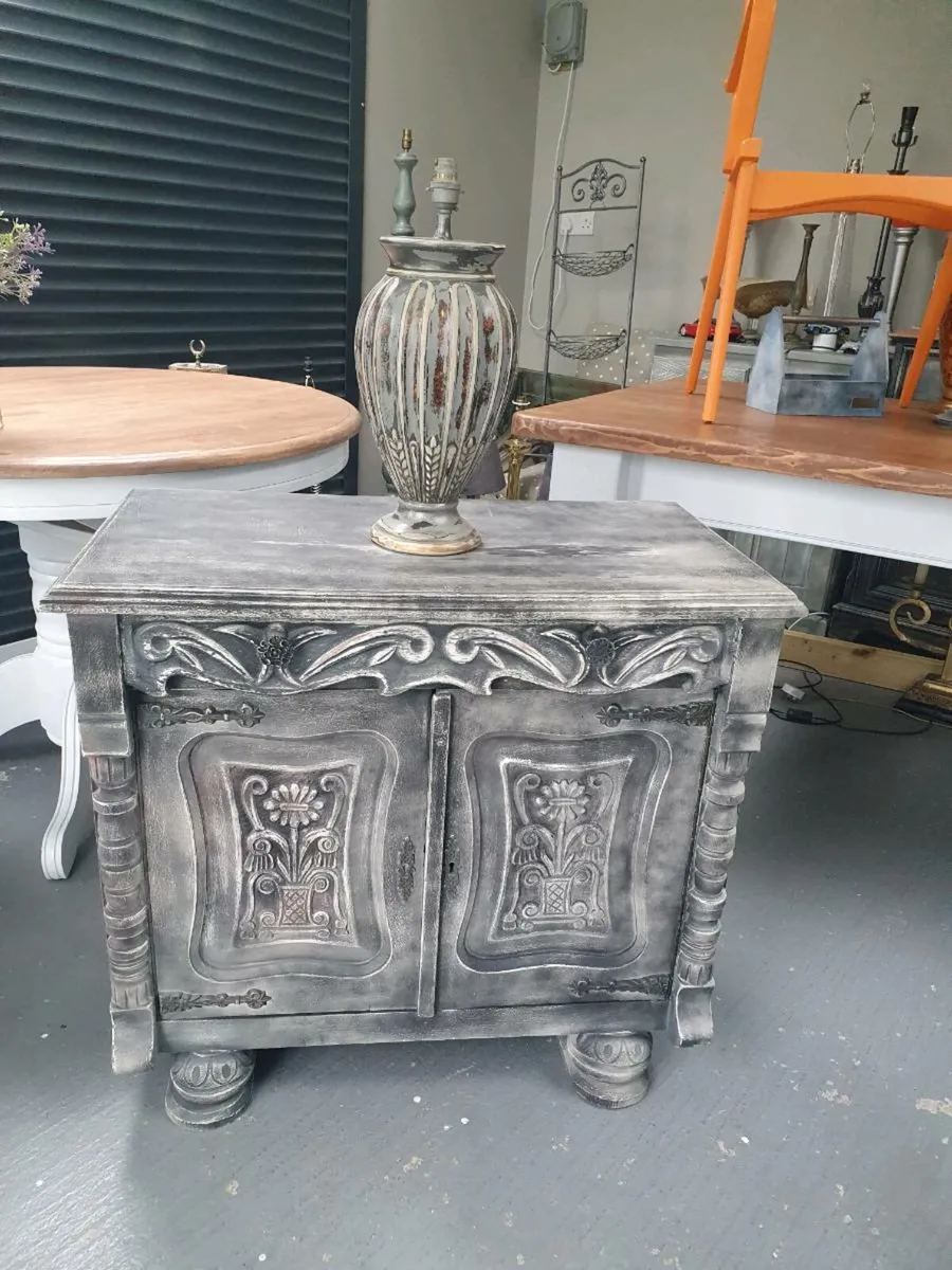 Vintage hand carved sideboard - Image 2