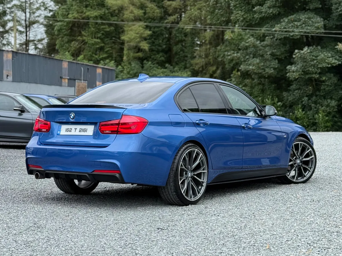 BMW 3-Series 2016 - Image 4