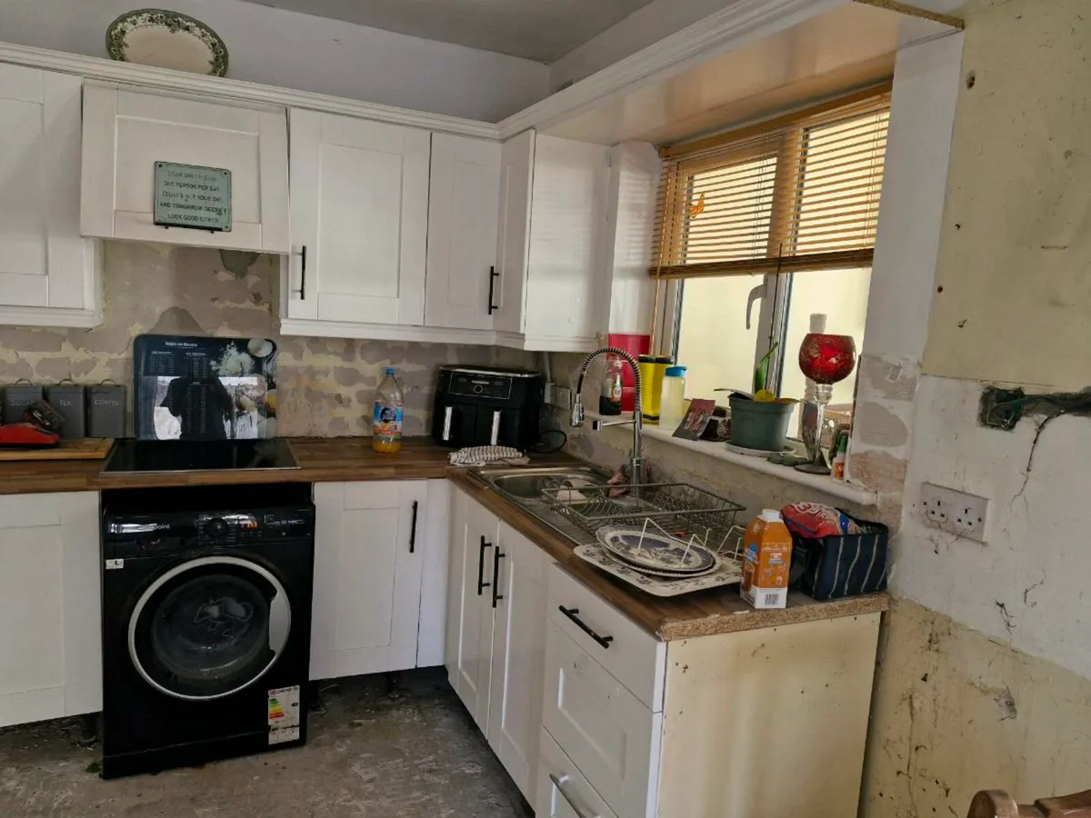 Kitchen - Image 4