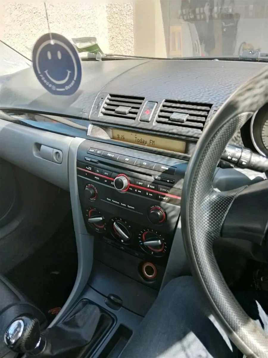 Car - Image 4