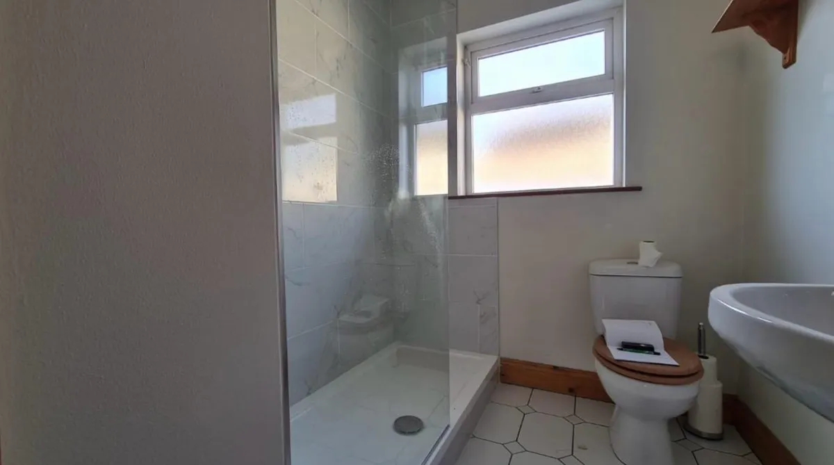 Holiday home short term - Image 4