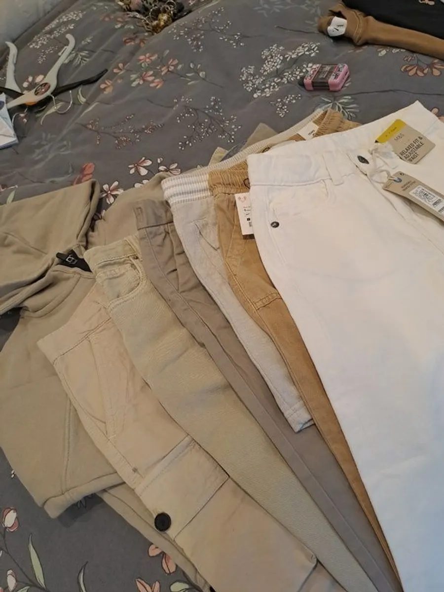 Boy's clothes 6-7 years - Image 2