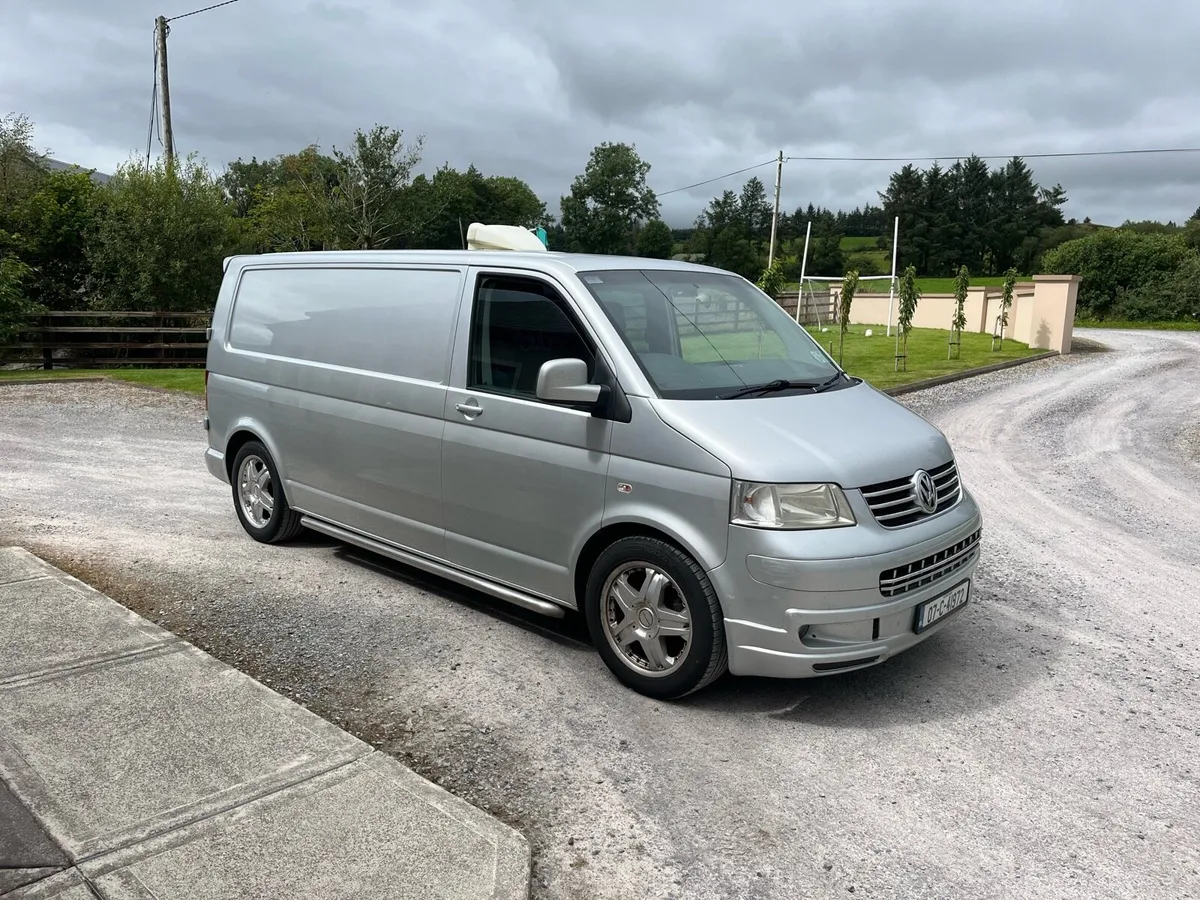 VW Transporter 174 Sportline crew cab - Image 2