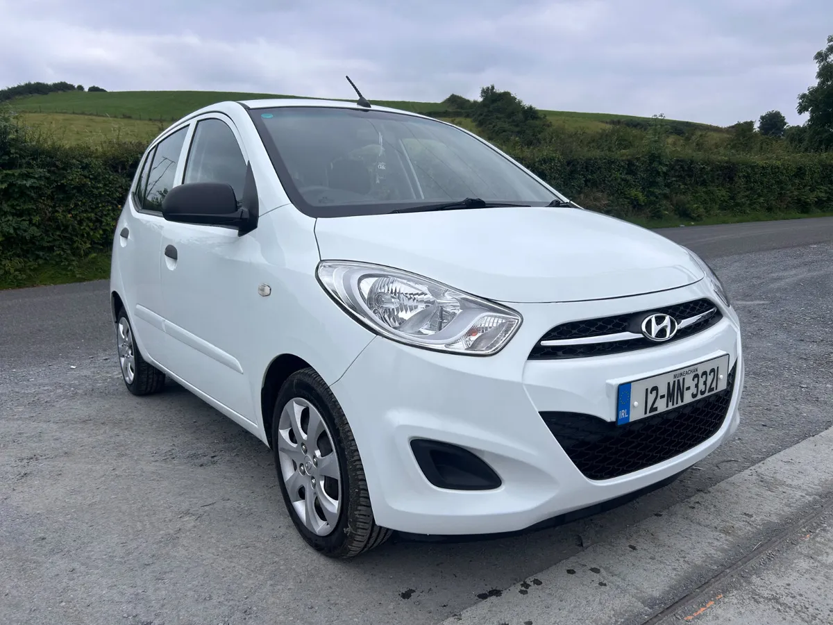 Hyundai i10 2012 1.2 petrol - Image 1