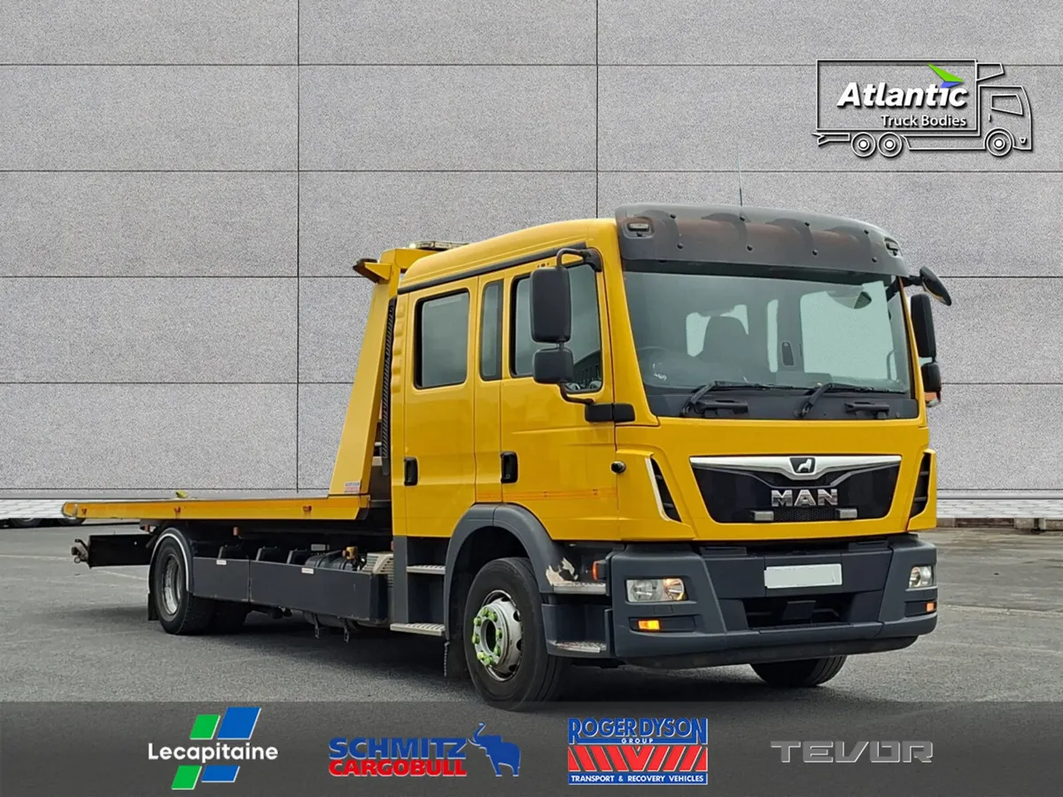 15T MAN CREWCAB WITH ROGER DYSON SLA RECOVERY BODY - Image 3