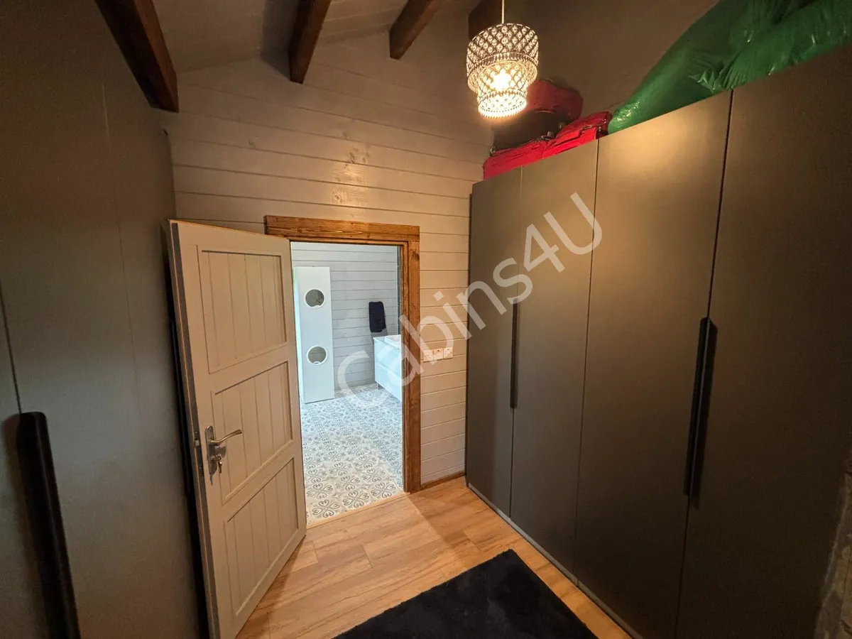 4 bedroom log cabin/timber frame home - Image 3