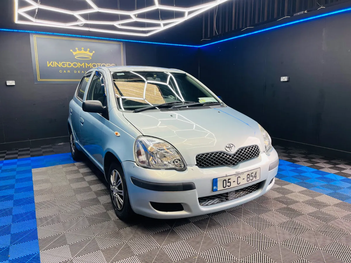 Toyota Yaris 1.0 automatic - Image 3