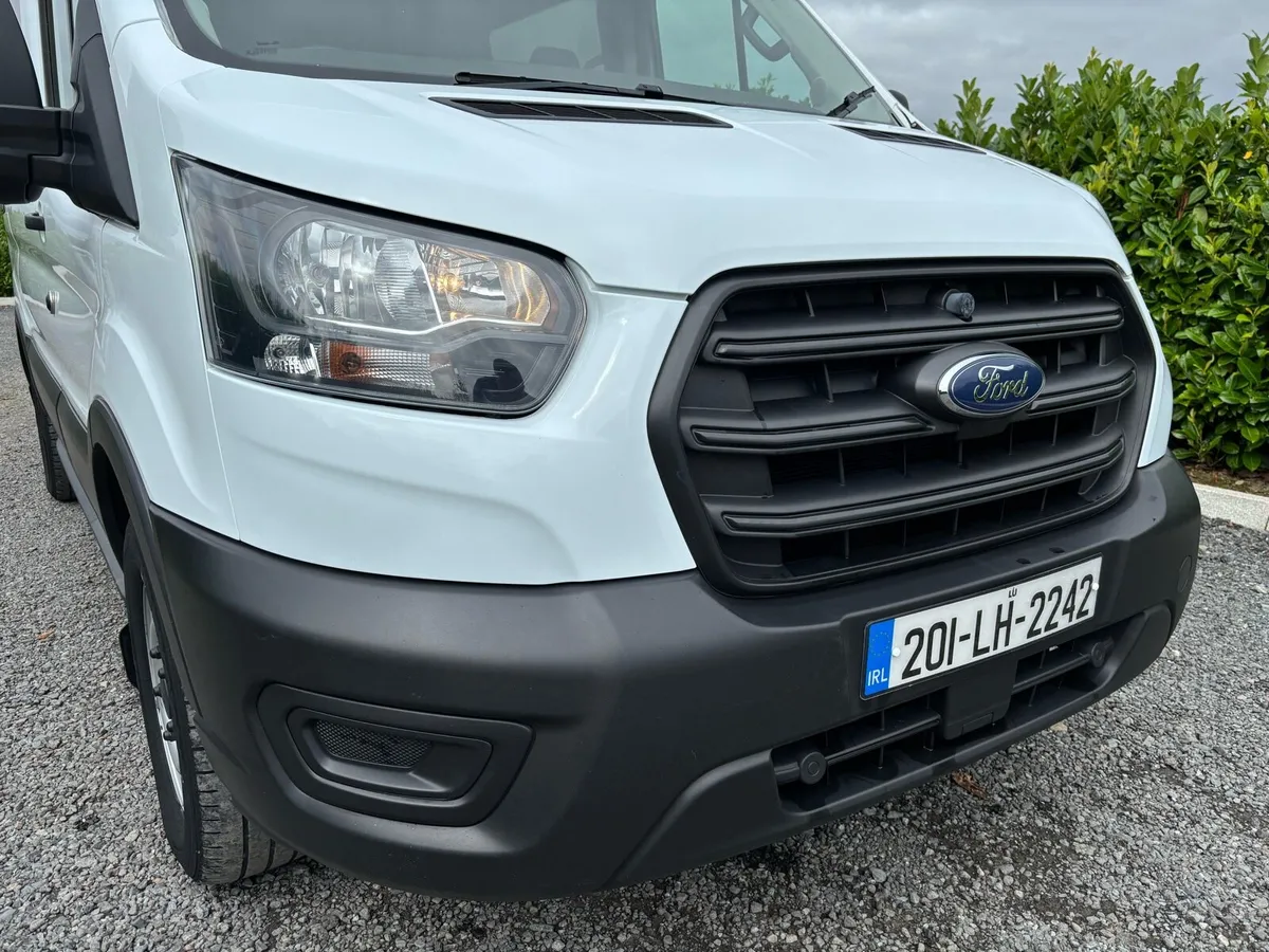 TRANSIT 350 LEADER 12x SEATER / NEW TIMING BELT - Image 4