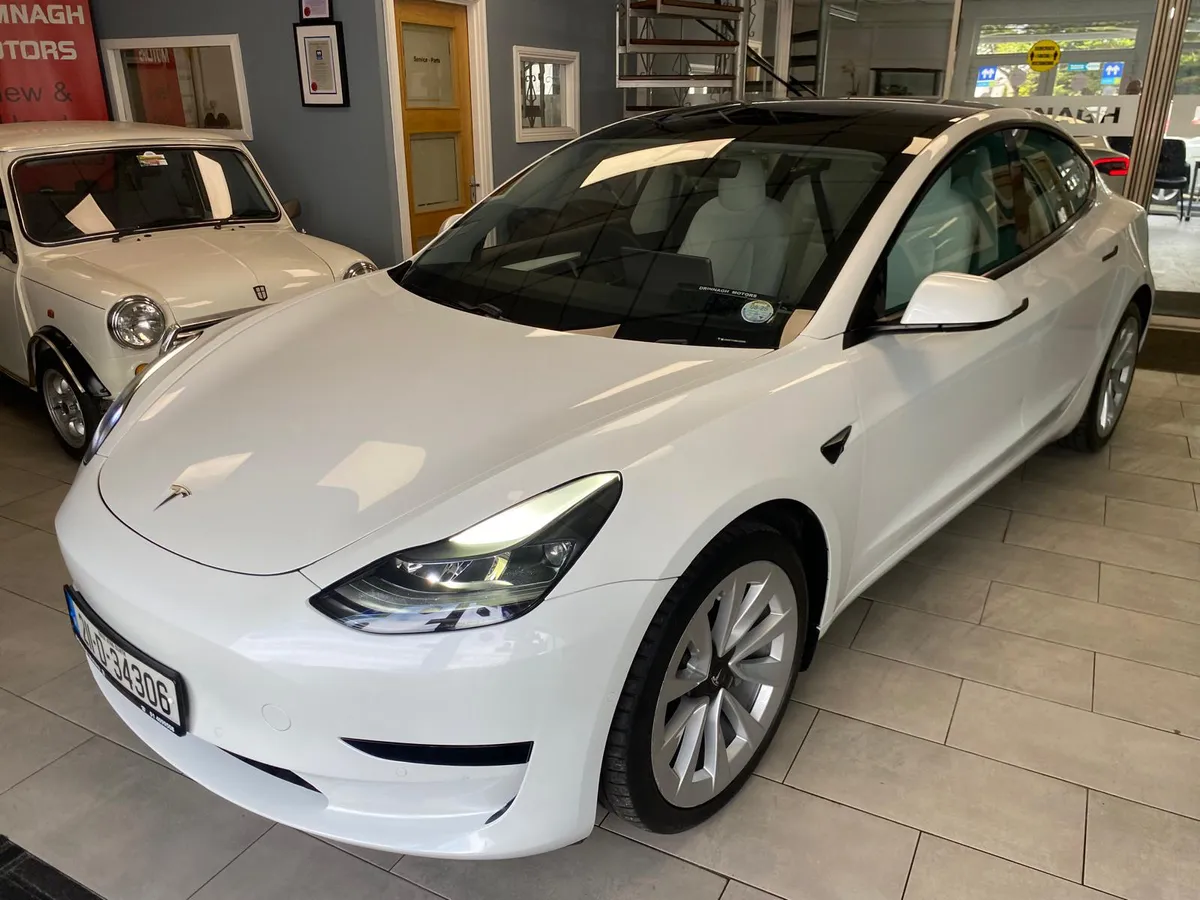 Tesla model 3 standard plus - Image 2