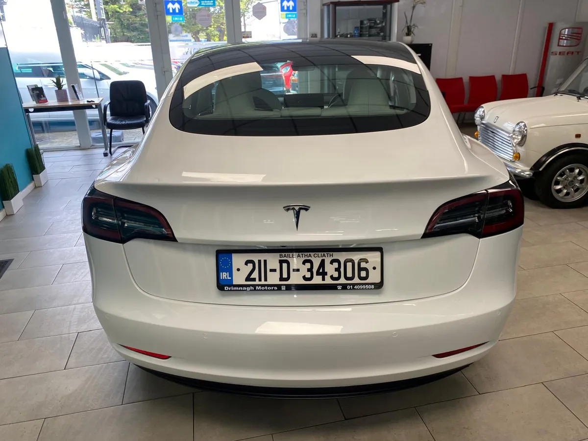Tesla model 3 standard plus - Image 4