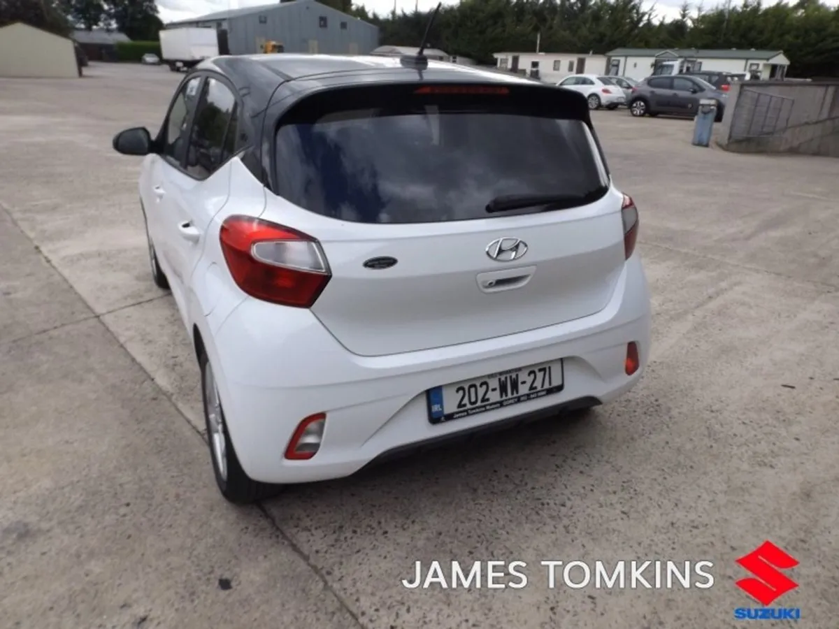 Hyundai i10 i10 Deluxe Plus w.2 Tone Roof - Image 4