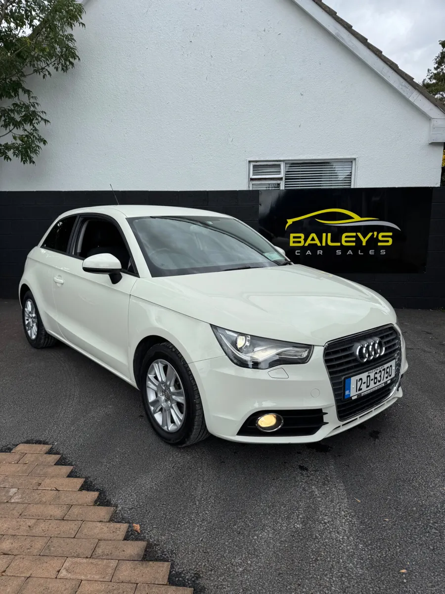 Audi A1 2012 automatic - Image 1