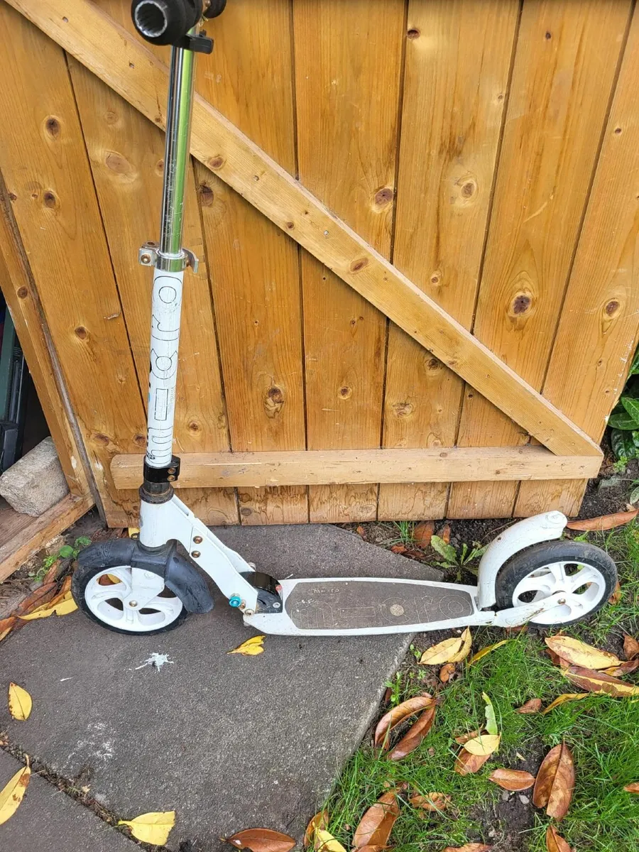 Micro Scooter - Image 1