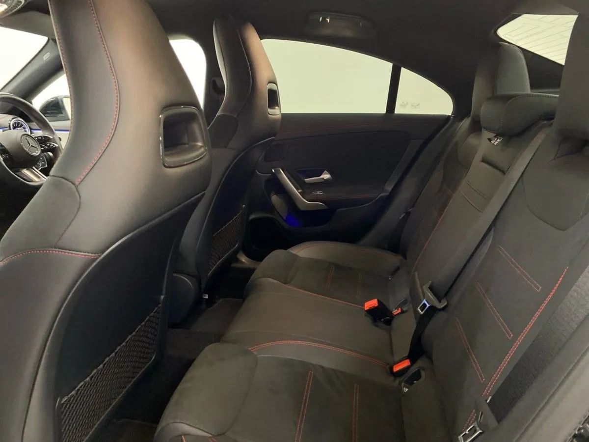 Mercedes-Benz CLA Cla 250 E AMG Line Premium - Image 4