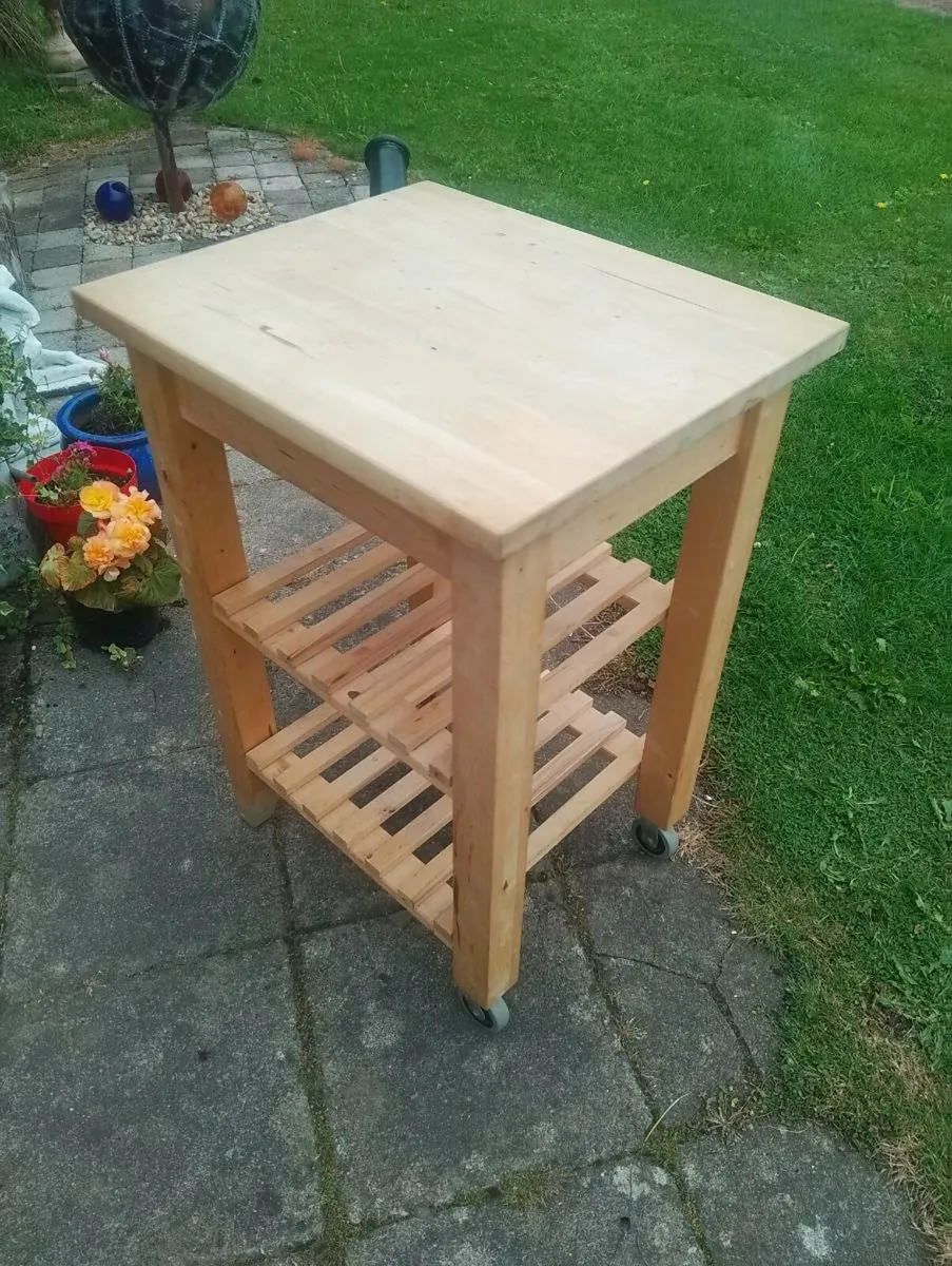 Butchers block on wheels - Image 3