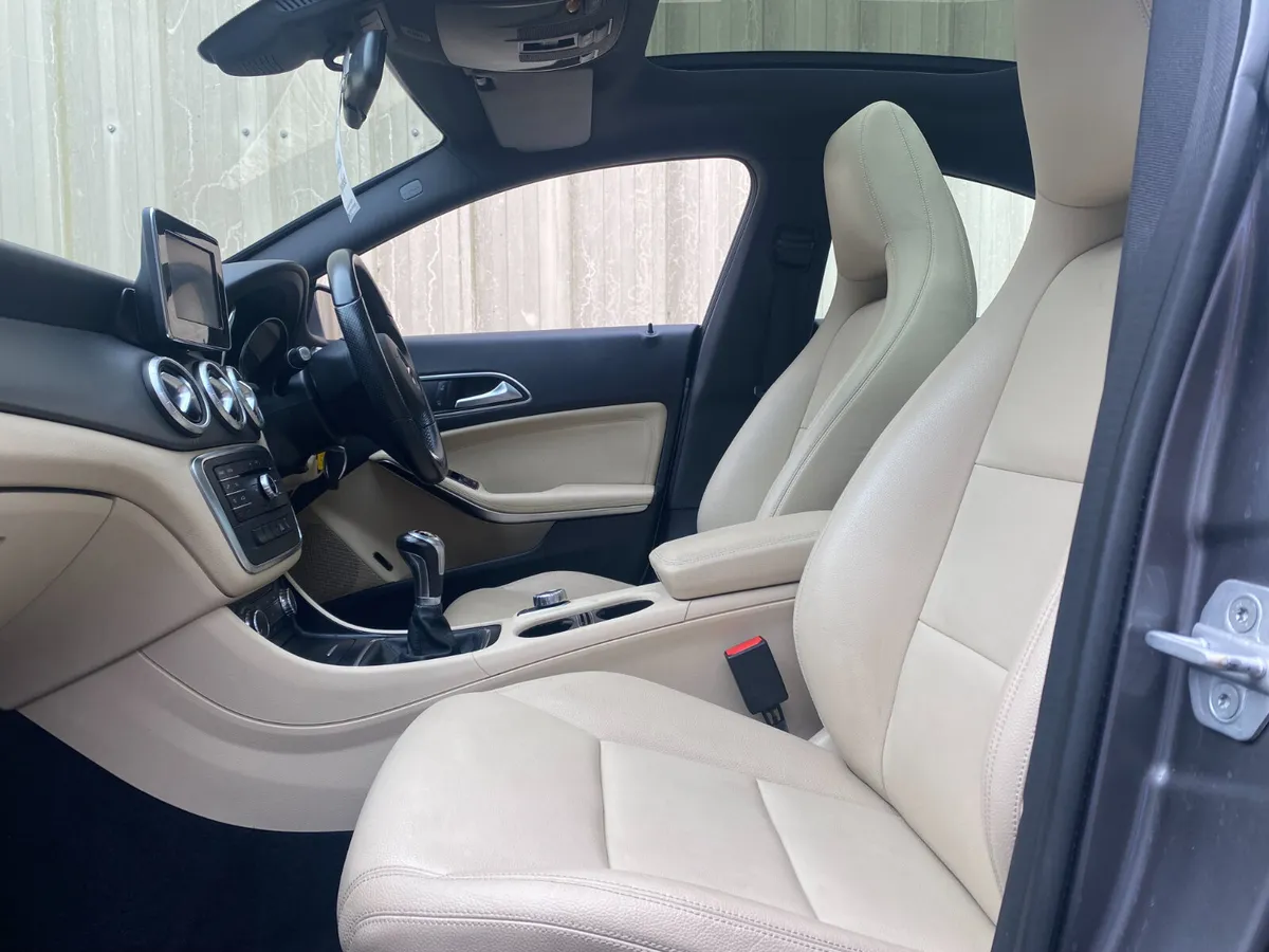 Mercedes-Benz CLA 2015///FINANCE AVAILABLE//// - Image 4