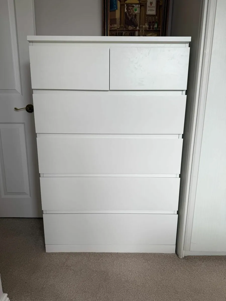 Dresser - Image 3