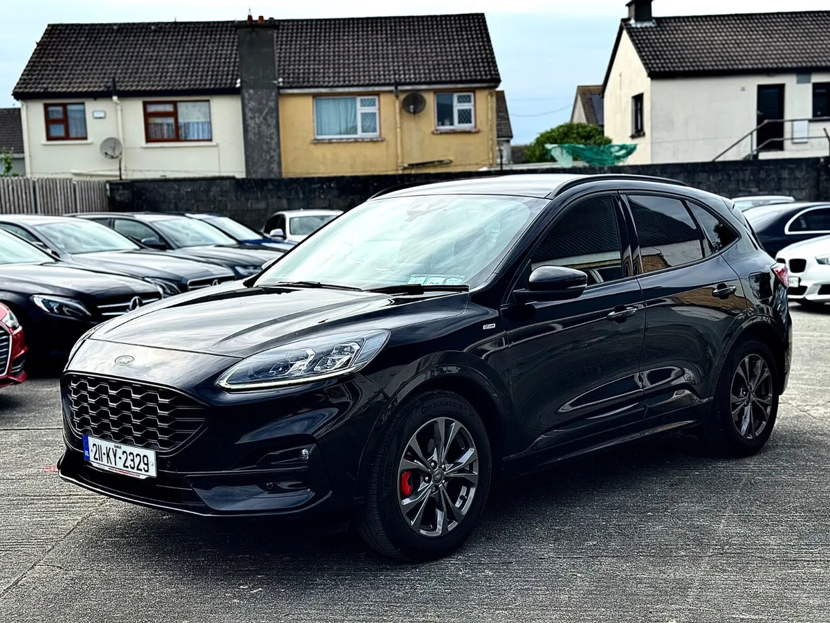 ⚫️Ford Kuga 2021 LOW KM’S⚫️ - Image 4