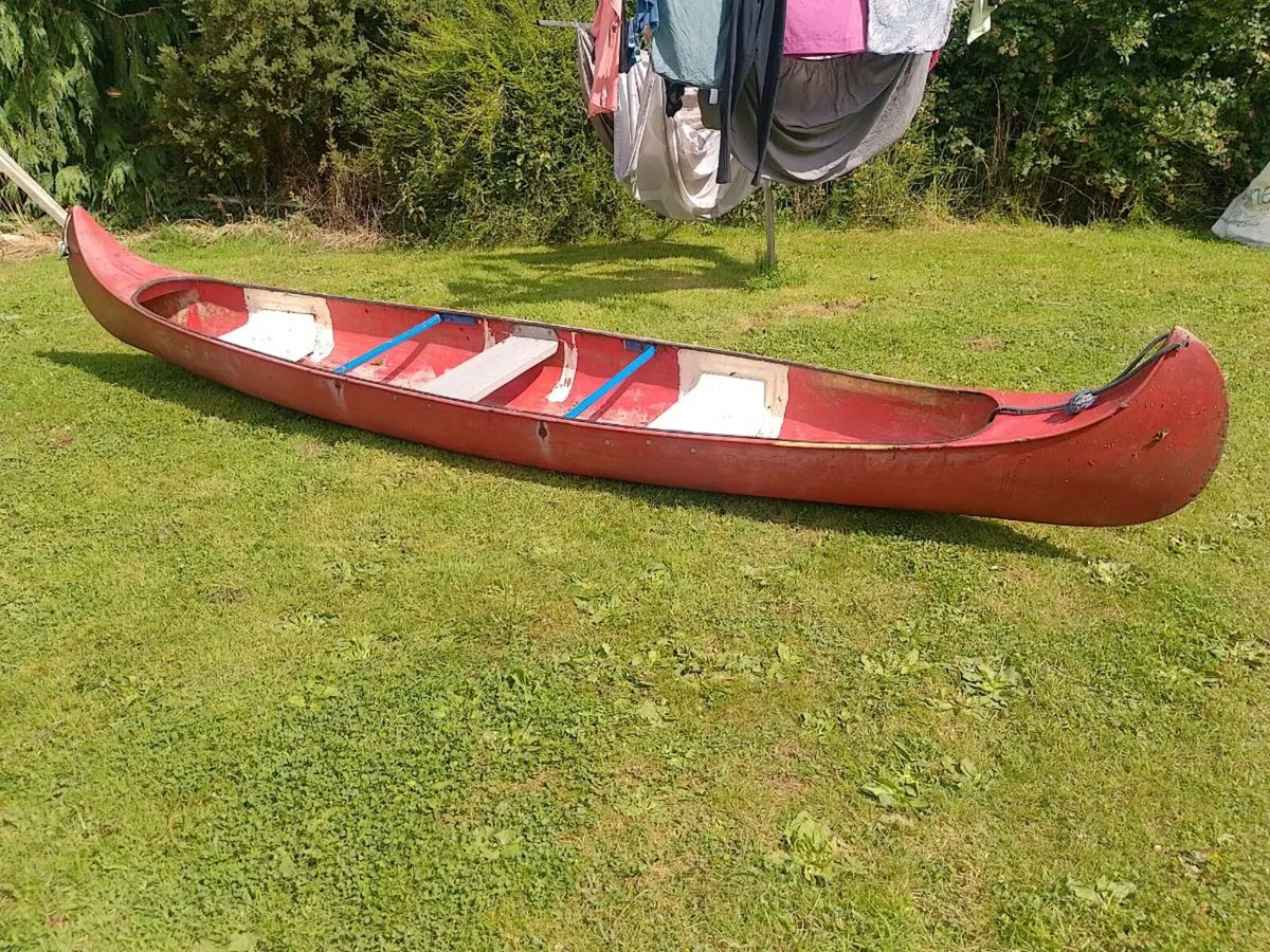 Canadian canoe - Image 1