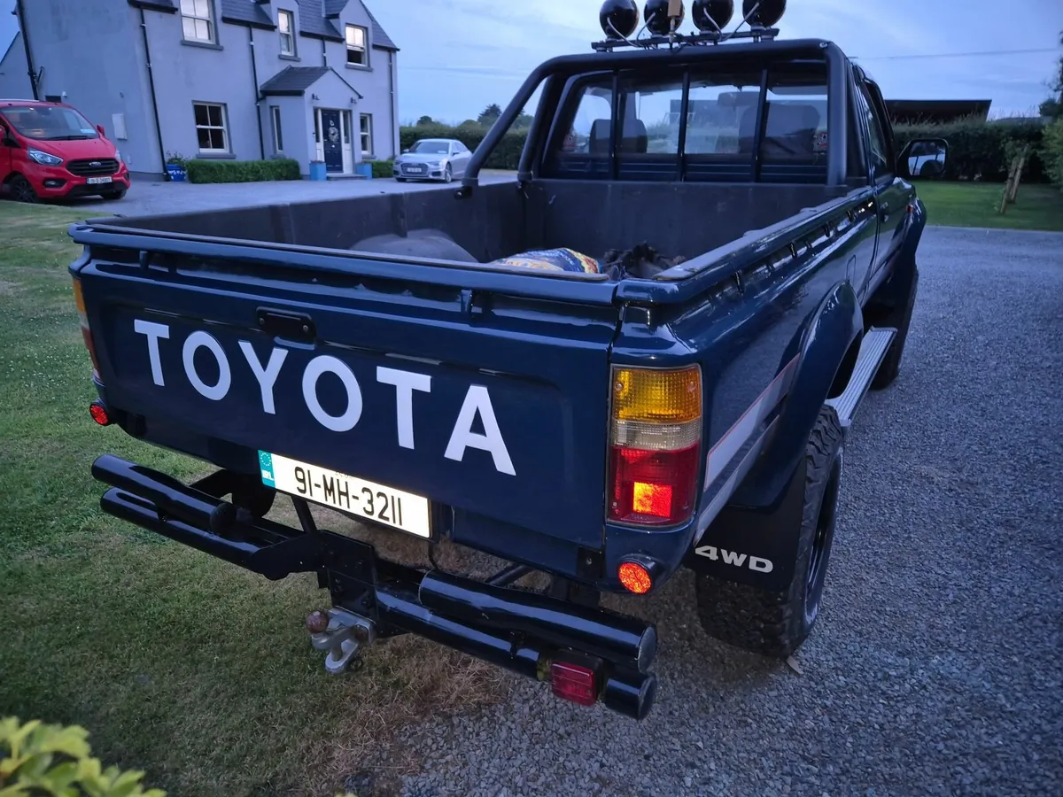 Toyota Other 1991 - Image 3