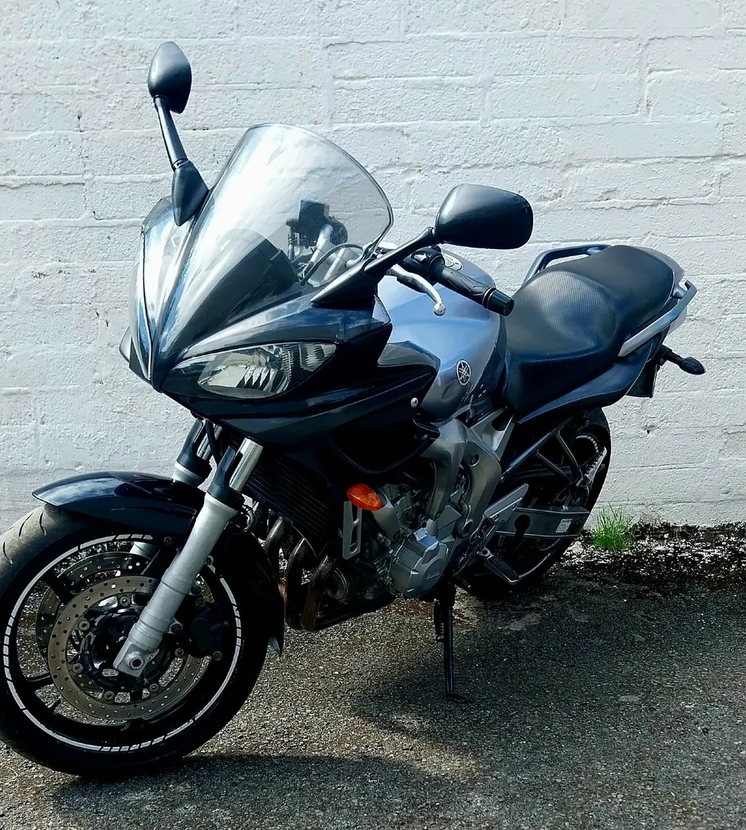 10 YAMAHA FAZER 600 - Image 4