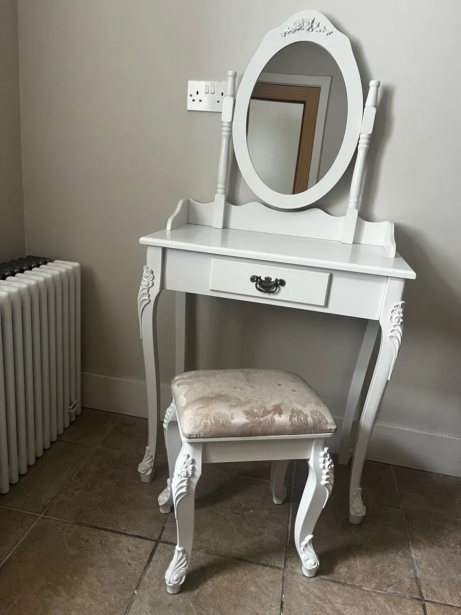 Dressing Table - Image 3