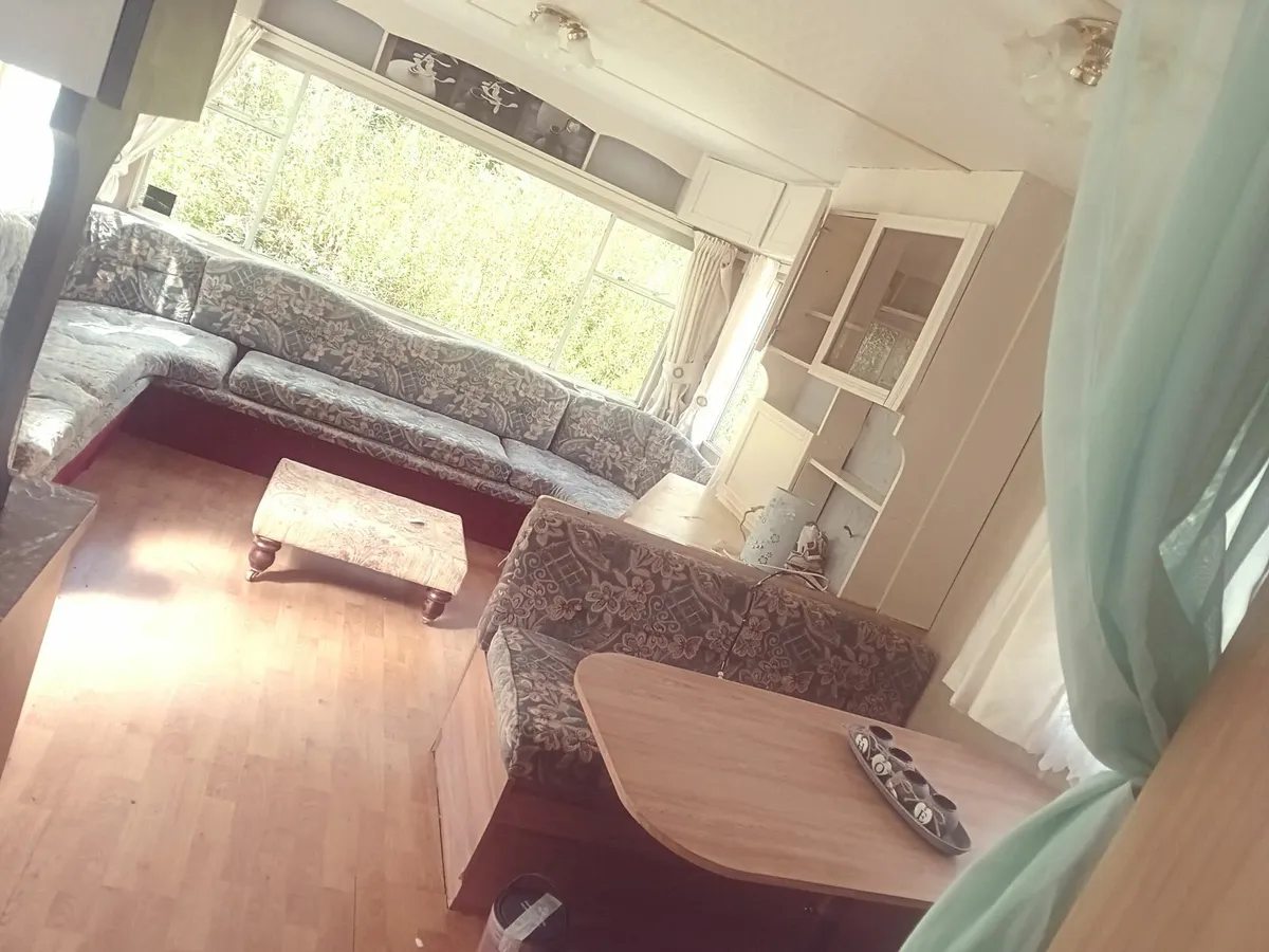 2 Bedroom Mobile Home - Image 3