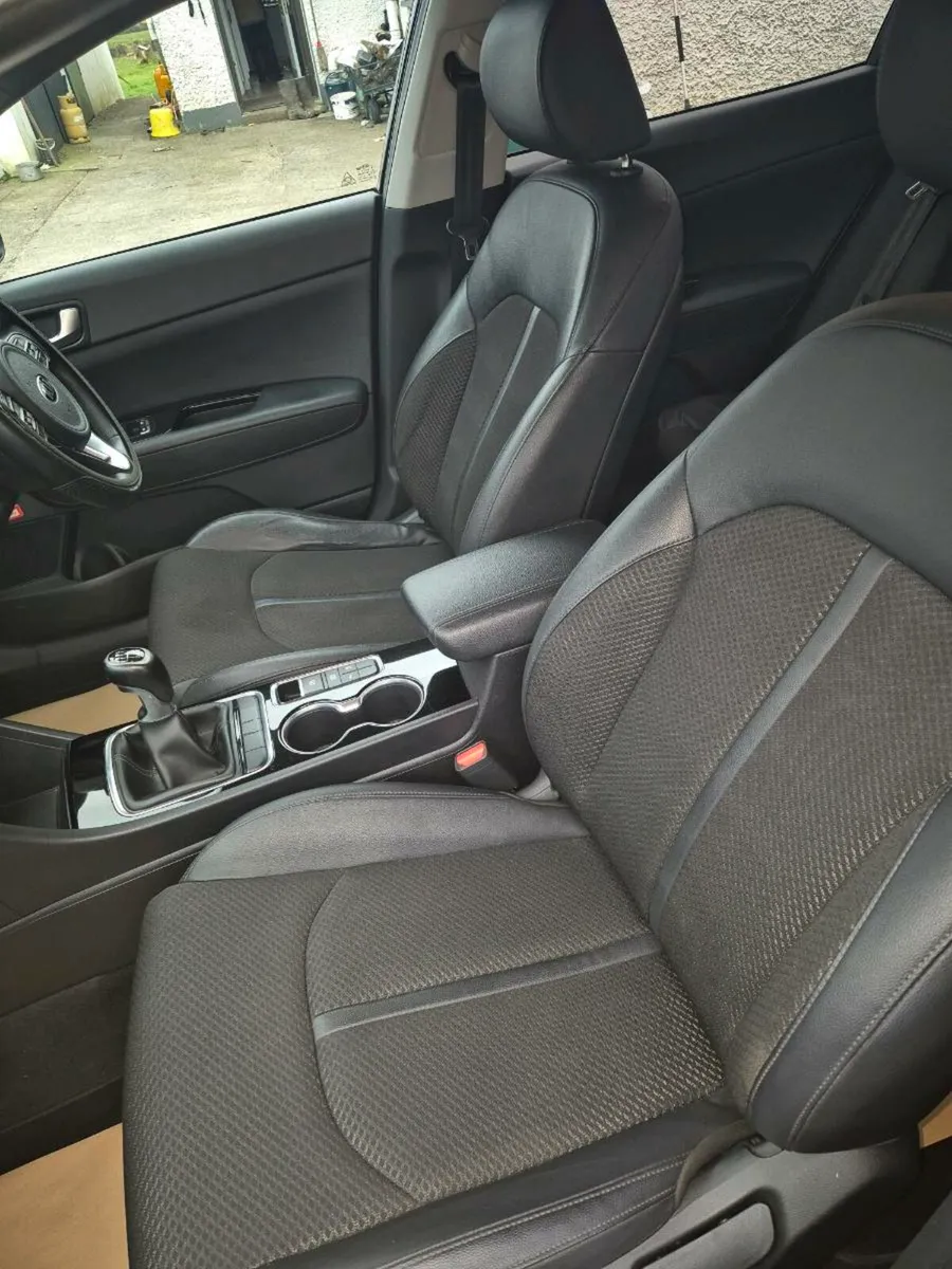 Kia Optima - Image 4