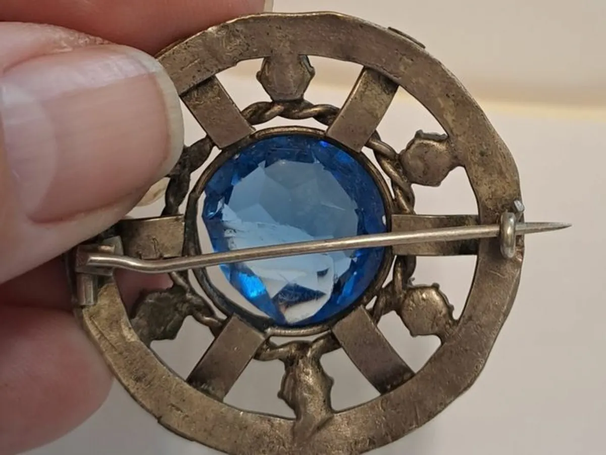 Vintage brooch art deco 1930s - Image 2