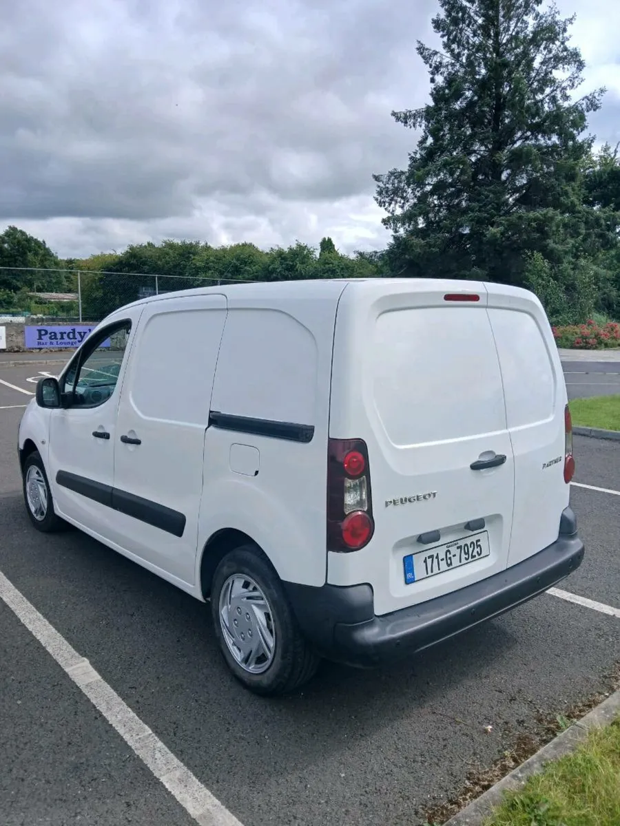 2017 Peugeot Partner 1.6 Hdi (New Doe & Taxed) - Image 2