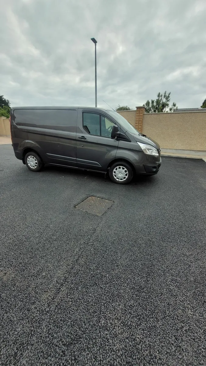Ford Transit Custom 2018 - Image 2