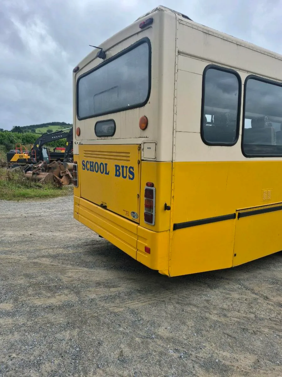 57 seater - Image 2