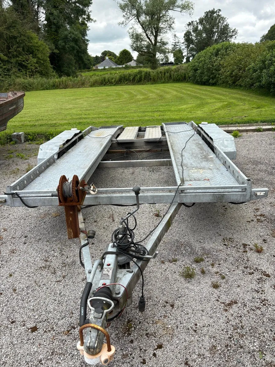 Car transporter - Image 1