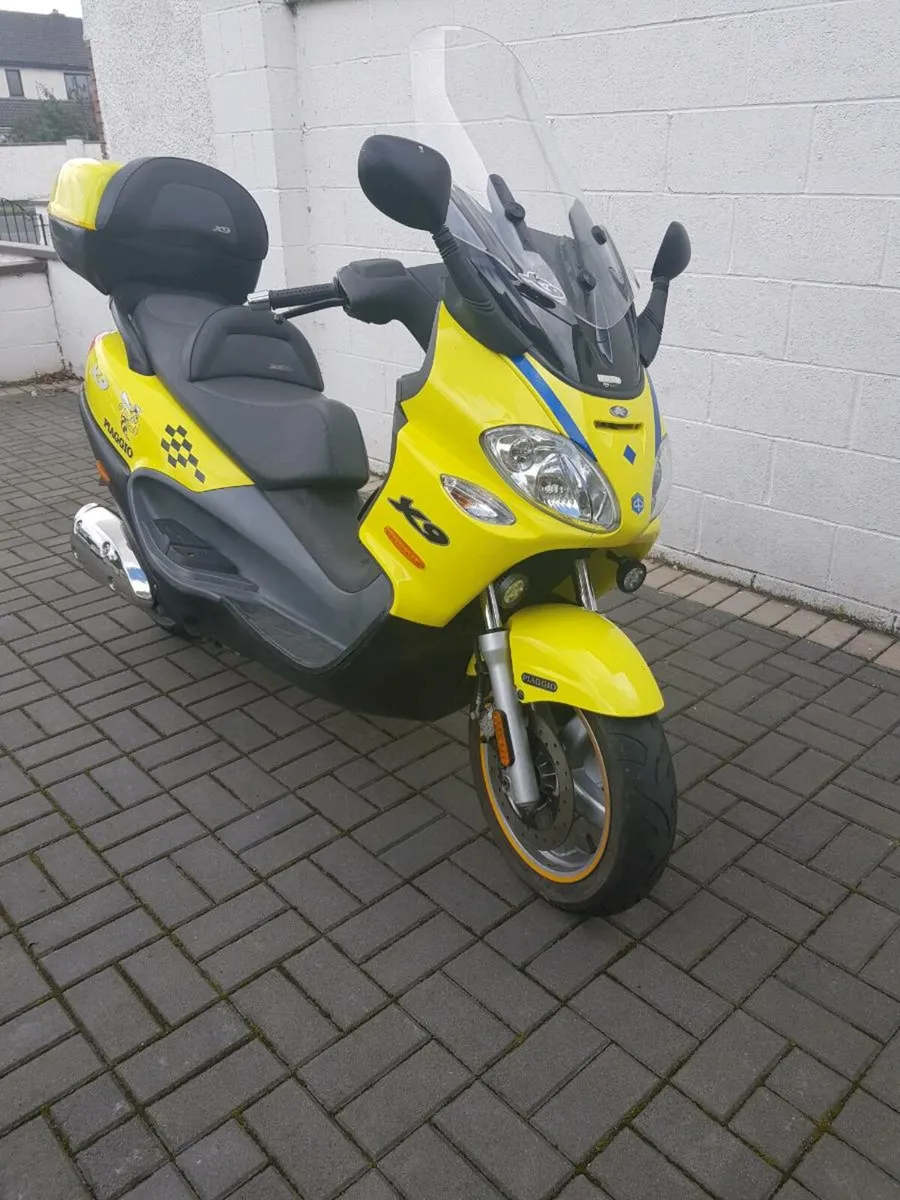 Piaggio x9 500cc scooter/motorbike - Image 3