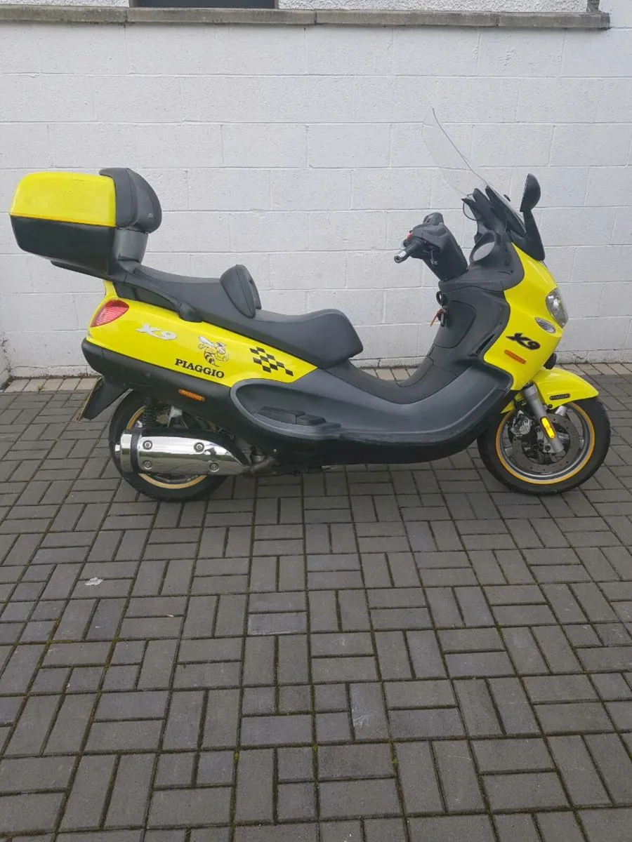 Piaggio x9 500cc scooter/motorbike - Image 4