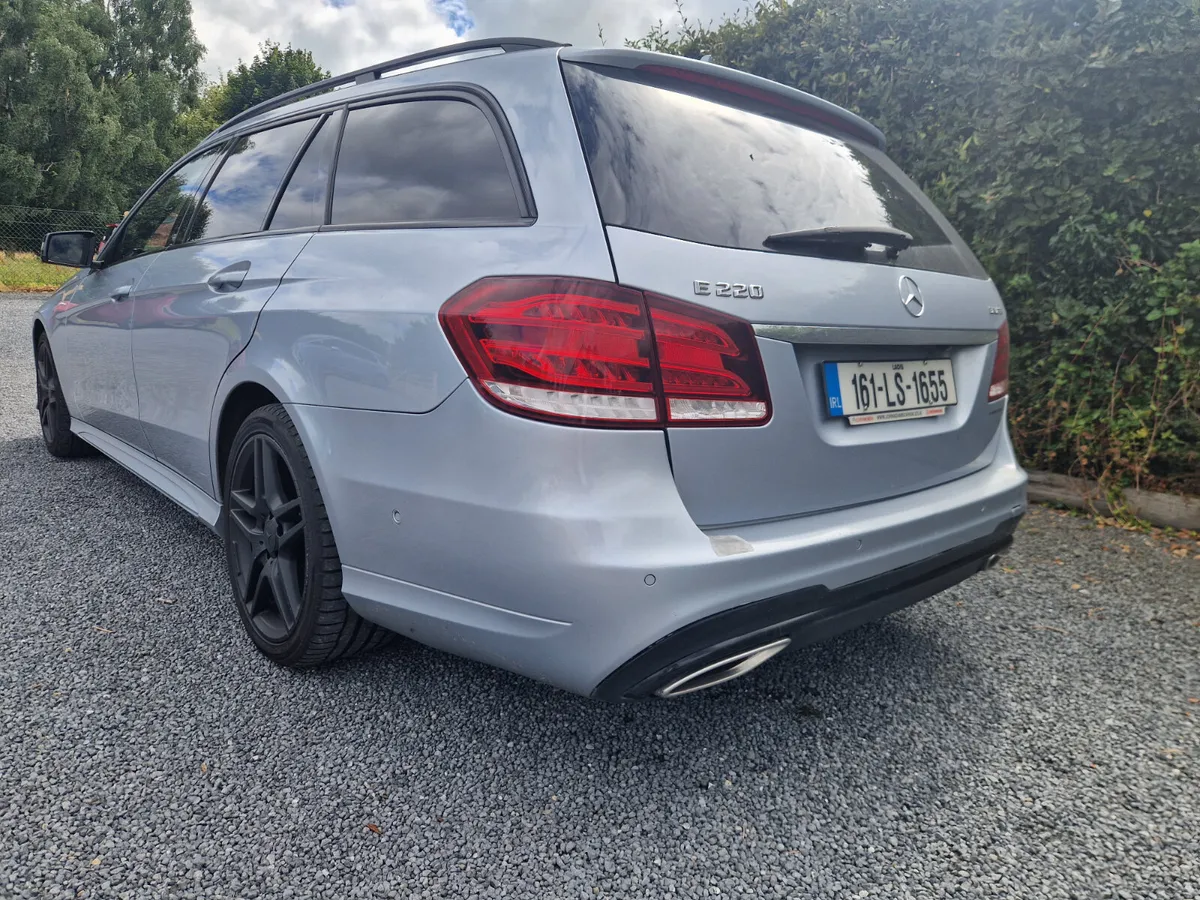 Mercedes-Benz E-Class 2016 - Image 4