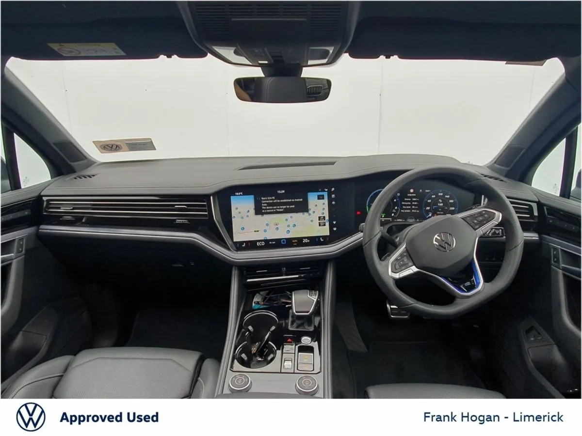 Volkswagen Touareg 3.0 TSI Phev 462HP R 3.0 Petro - Image 2