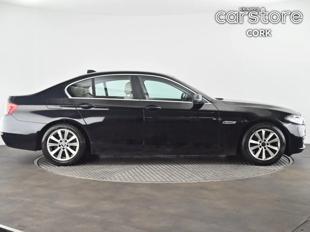 BMW 5 Series 520d SE Auto - Image 2