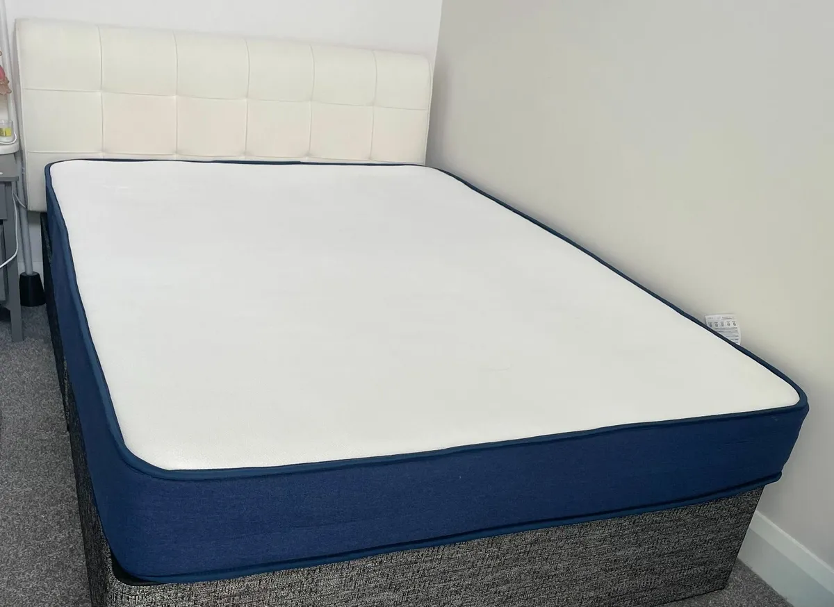 Mattress + Headboard - Image 2